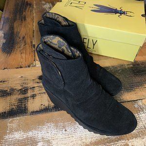 Fly London Yegi Boot Black Oil Suede 38